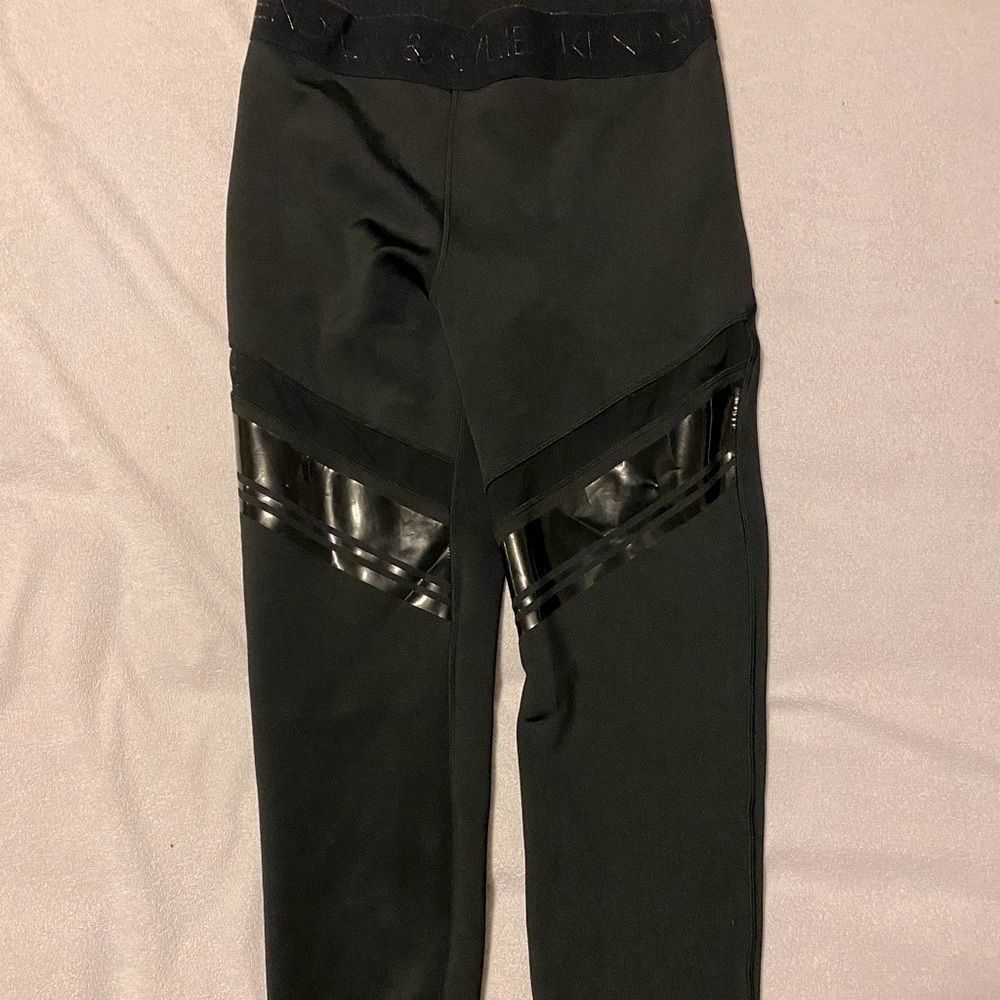 🔥HOT🔥Kendall&Kylie Amazing Black Leggings